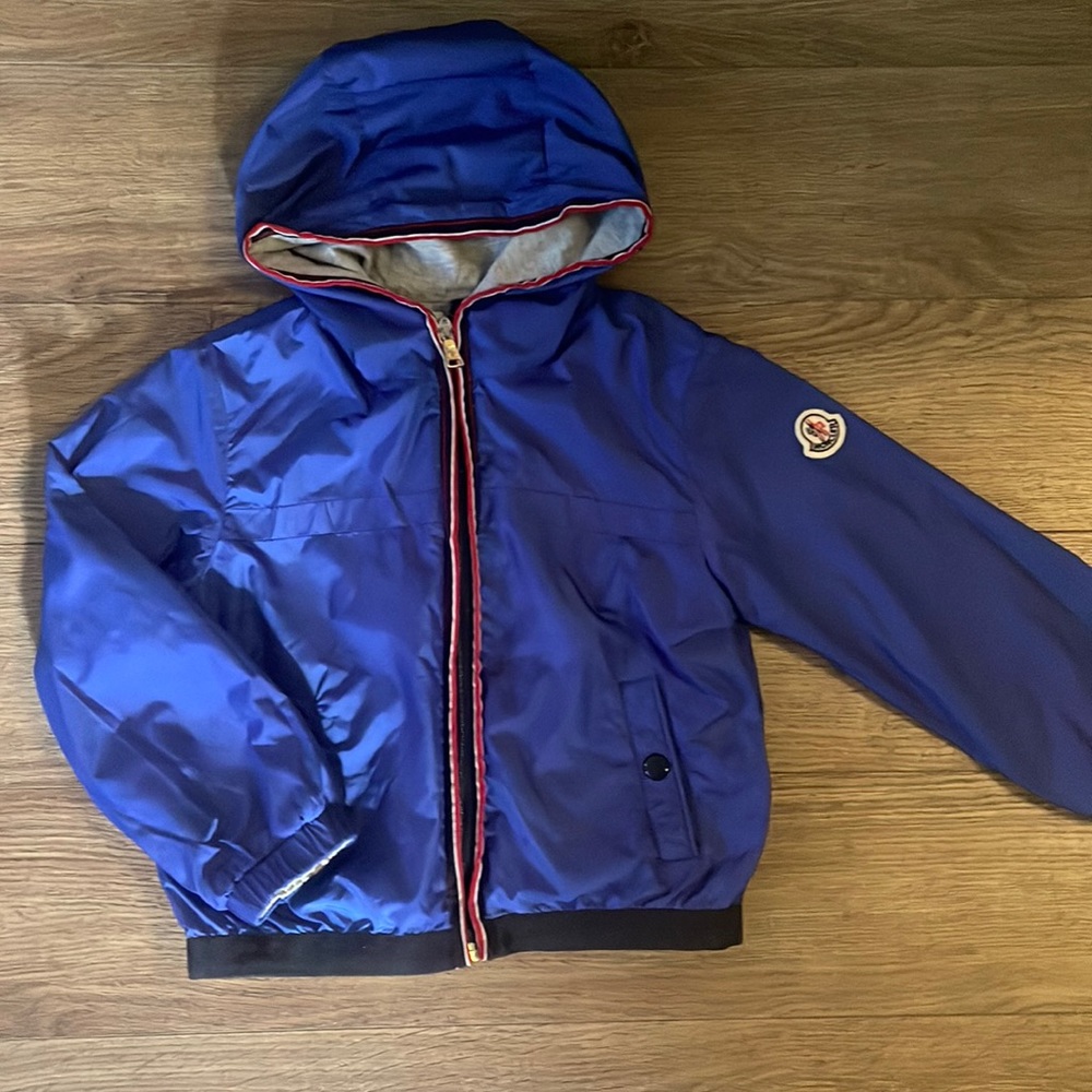Moncler Anton jacket size 2T ideal for transitional weather